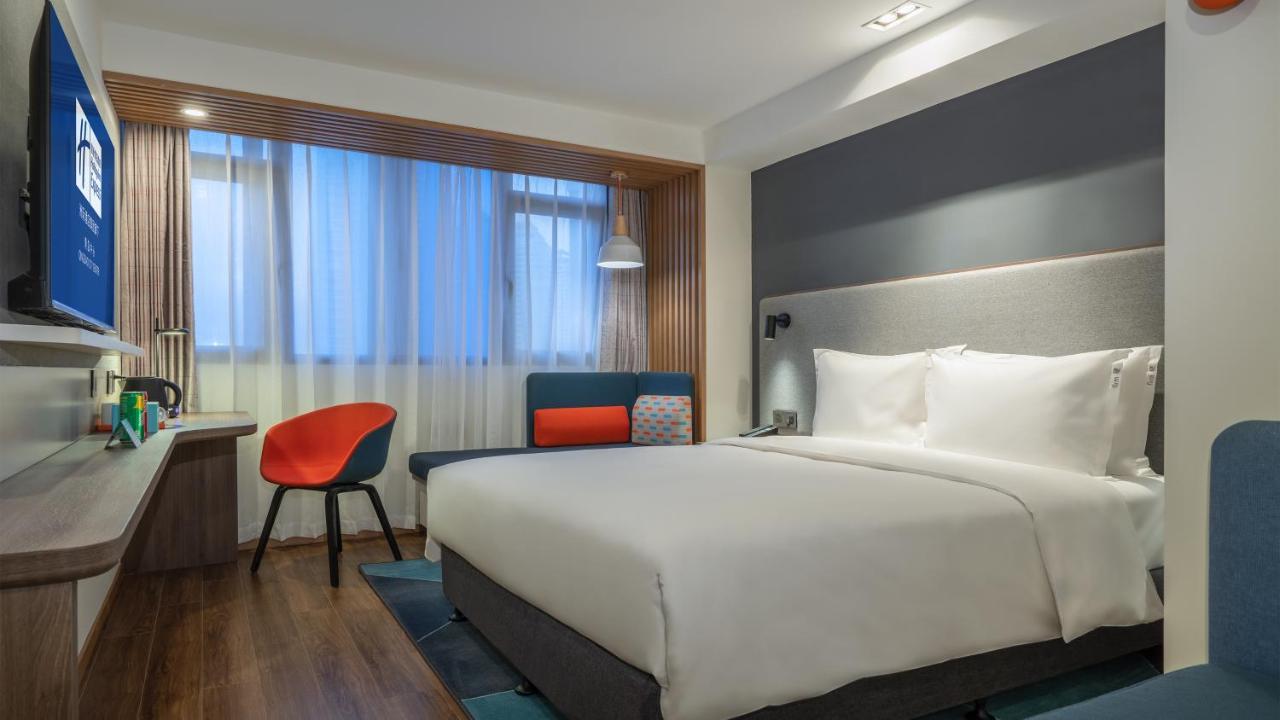Holiday Inn Express Qingdao City Center By Ihg Zewnętrze zdjęcie