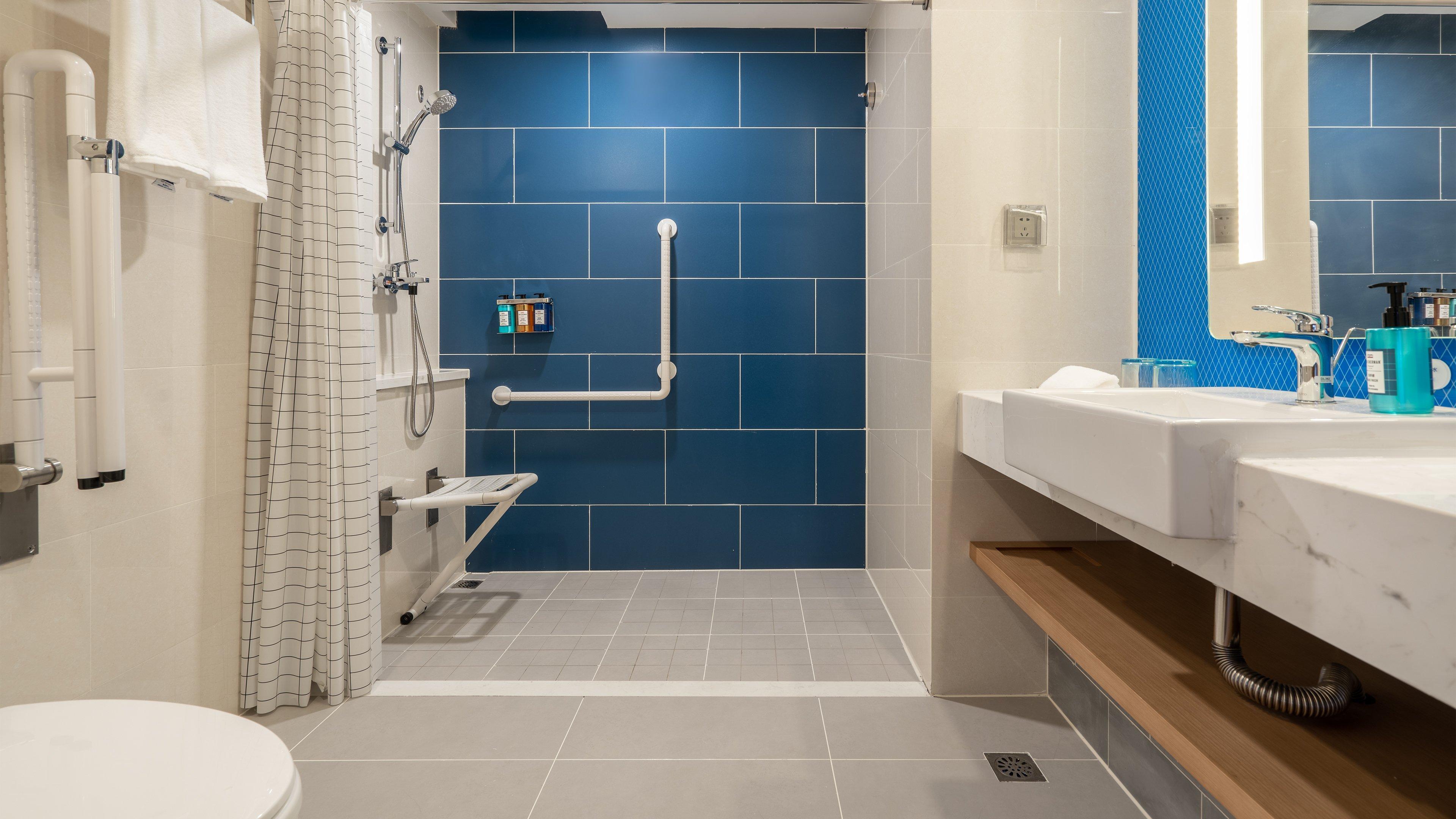Holiday Inn Express Qingdao City Center By Ihg Zewnętrze zdjęcie