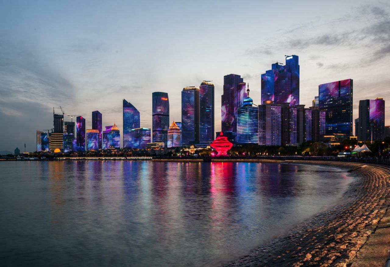 Holiday Inn Express Qingdao City Center By Ihg Zewnętrze zdjęcie