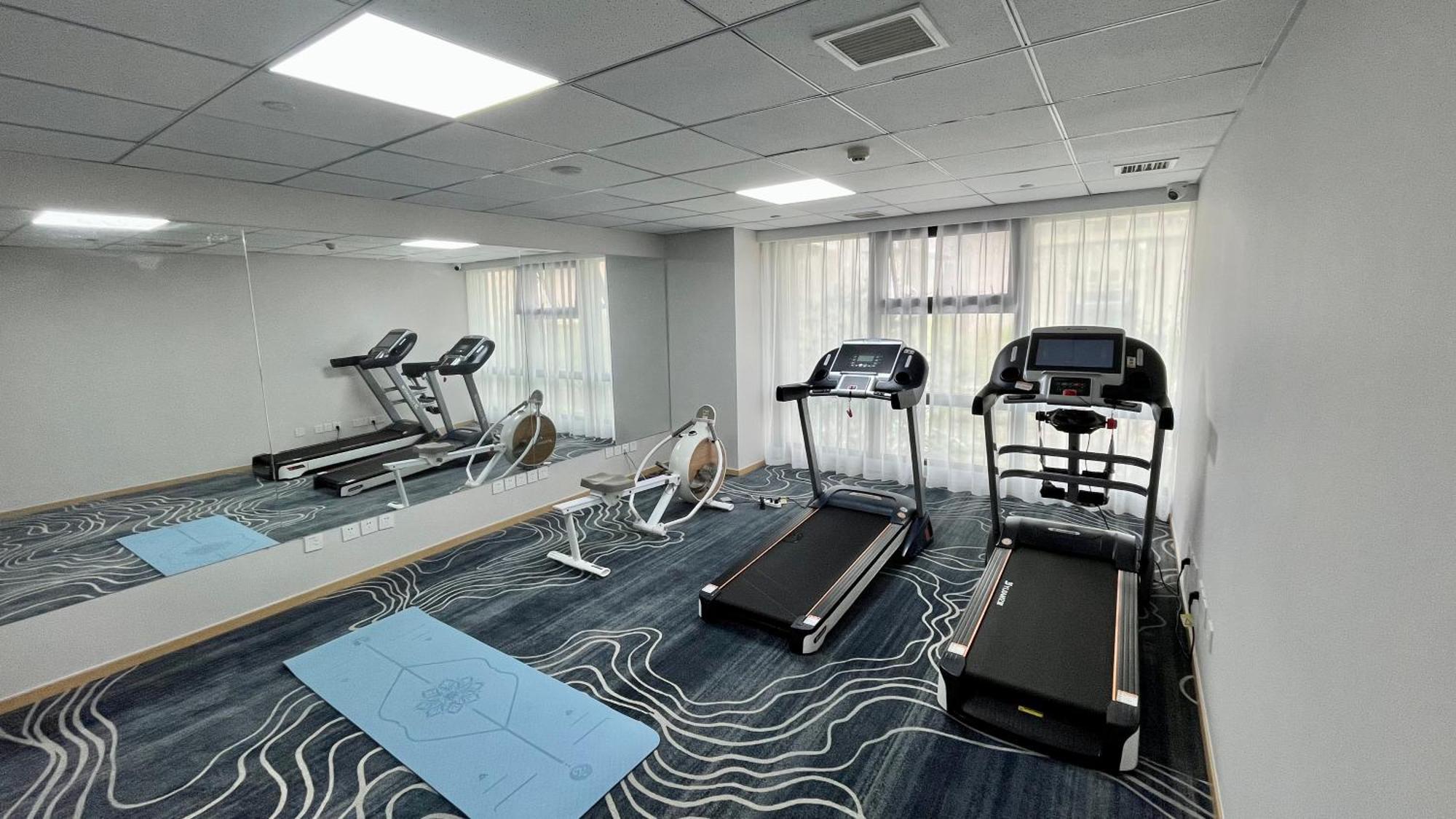 Holiday Inn Express Qingdao City Center By Ihg Zewnętrze zdjęcie